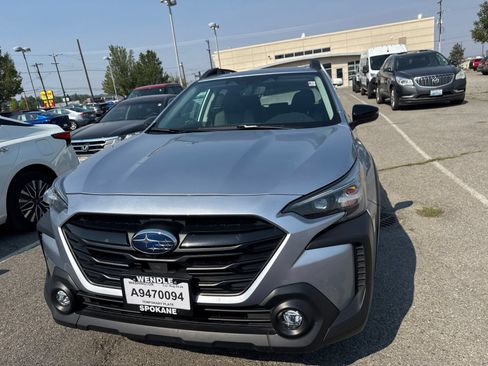 Used 2023 Subaru Outback Onyx Edition XT AWD/4WD image 2