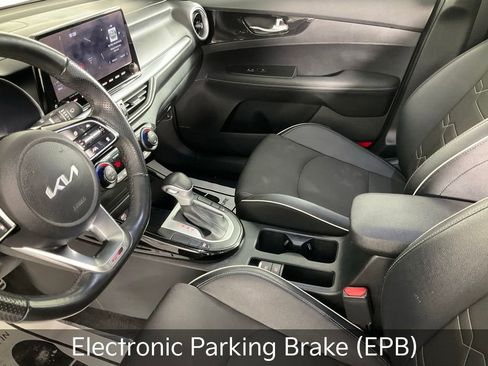 Certified 2023 Kia Forte GT-Line w/ GT-Line Premium Package image 16