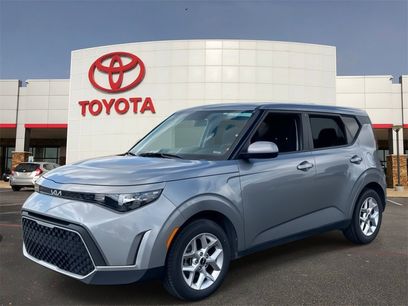 Used 2024 Kia Soul LX w/ Option Group 015