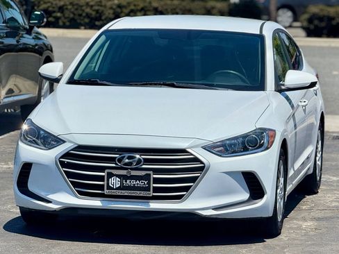 Used 2018 Hyundai Elantra SE image 22