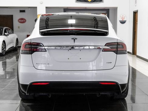 Used 2017 Tesla Model X 75D AWD/4WD image 11
