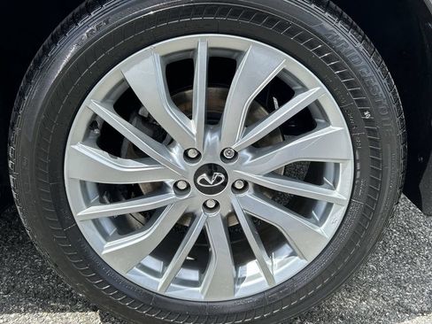 Certified 2023 INFINITI QX50 Luxe AWD/4WD image 11
