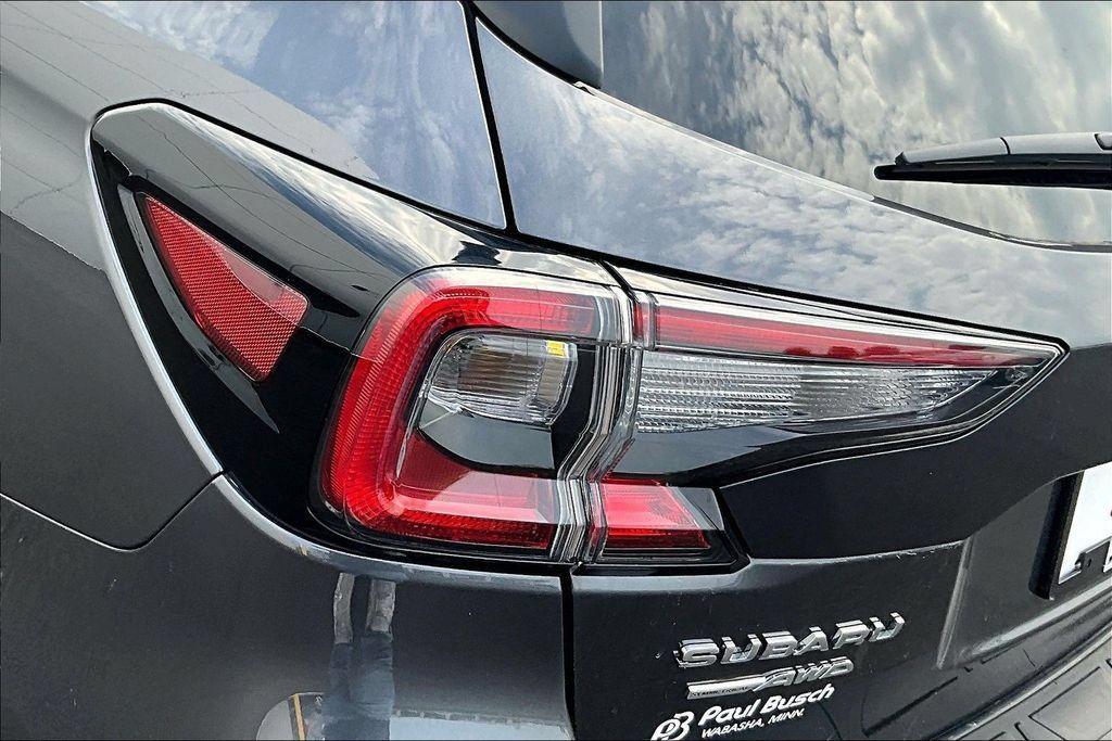 Certified 2025 Subaru Outback Limited AWD/4WD image 19