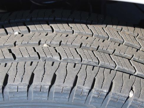 Used 2023 Ford E-350 and Econoline 350 Super Duty w/ Driver's Safety Package image 34