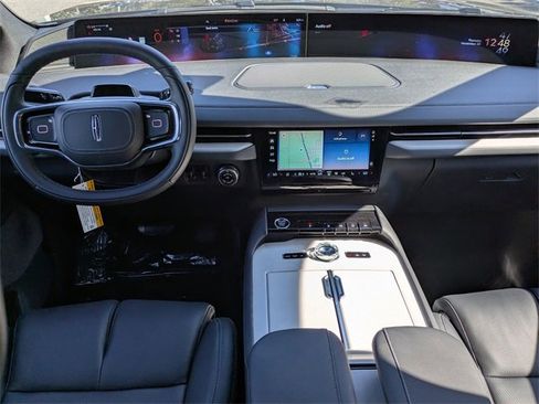 New 2025 Lincoln Navigator Reserve w/ Jet Appearance Package image 14