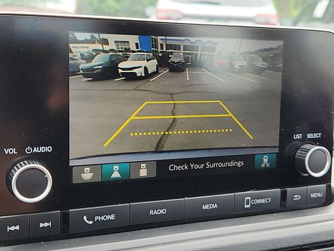 Used 2024 Honda Accord EX image 18