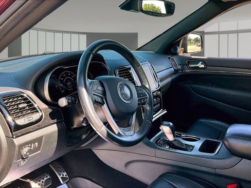 Used 2020 Jeep Grand Cherokee High Altitude RWD image 13