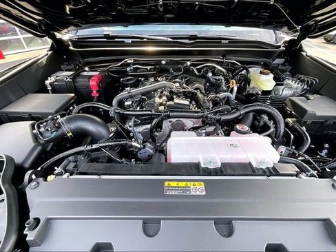 New 2026 Toyota Tacoma TRD Off-Road AWD/4WD image 11