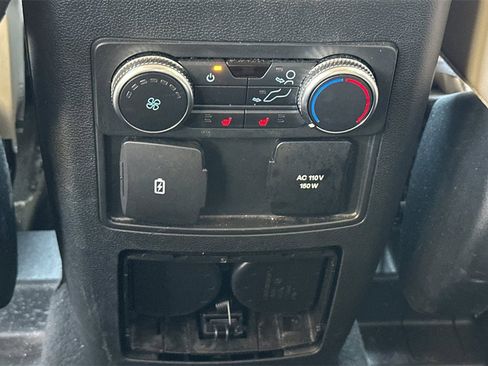 Used 2022 Ford Explorer Limited w/ Equipment Group 301A image 19