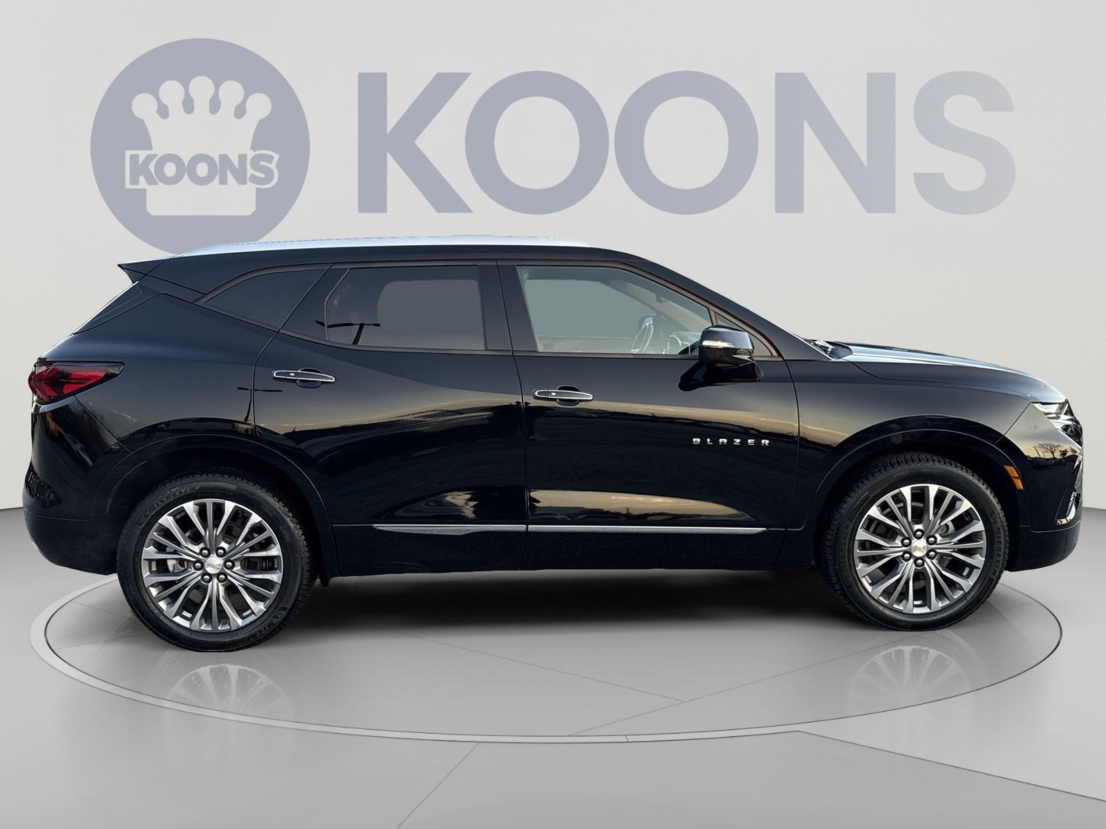 Used 2019 Chevrolet Blazer Premier w/ Driver Confidence II Package AWD/4WD image 12