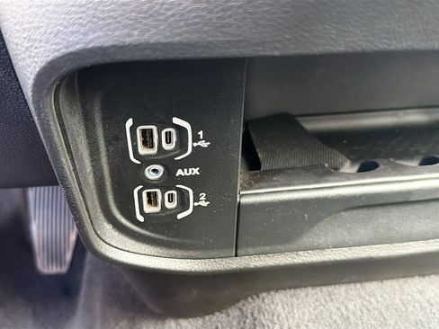 Used 2024 RAM 2500 Big Horn image 29