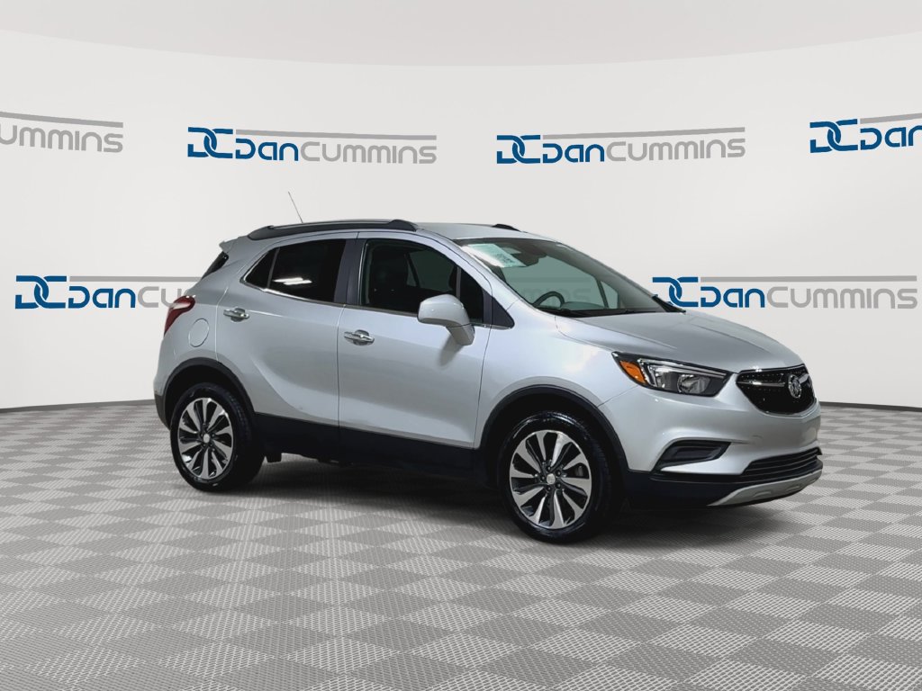 Used 2022 Buick Encore Preferred w/ Safety Package AWD/4WD image 3