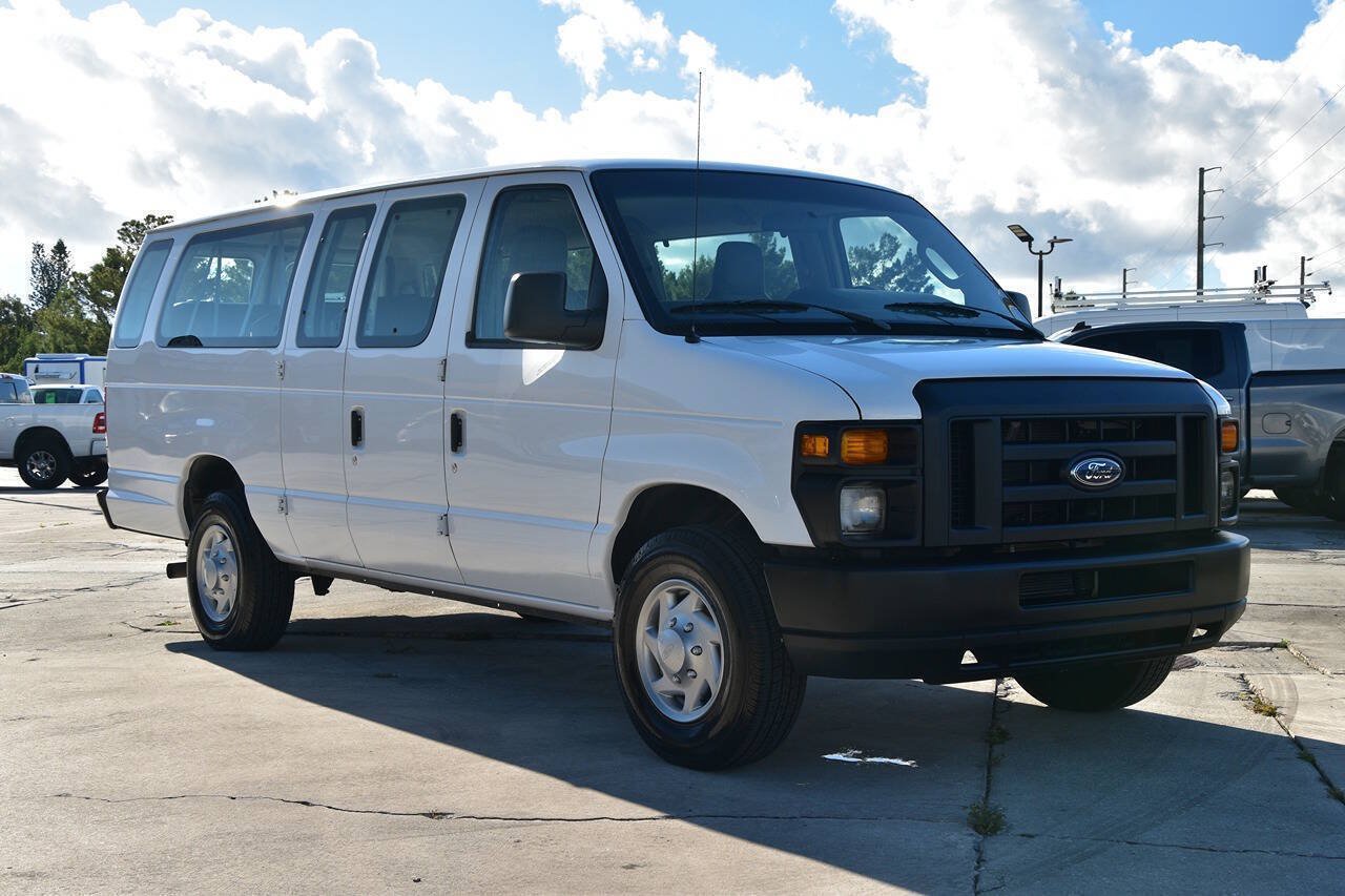 Used 2012 Ford E-350 and Econoline 350 XL w/ PWR Windows & Locks Group RWD image 1