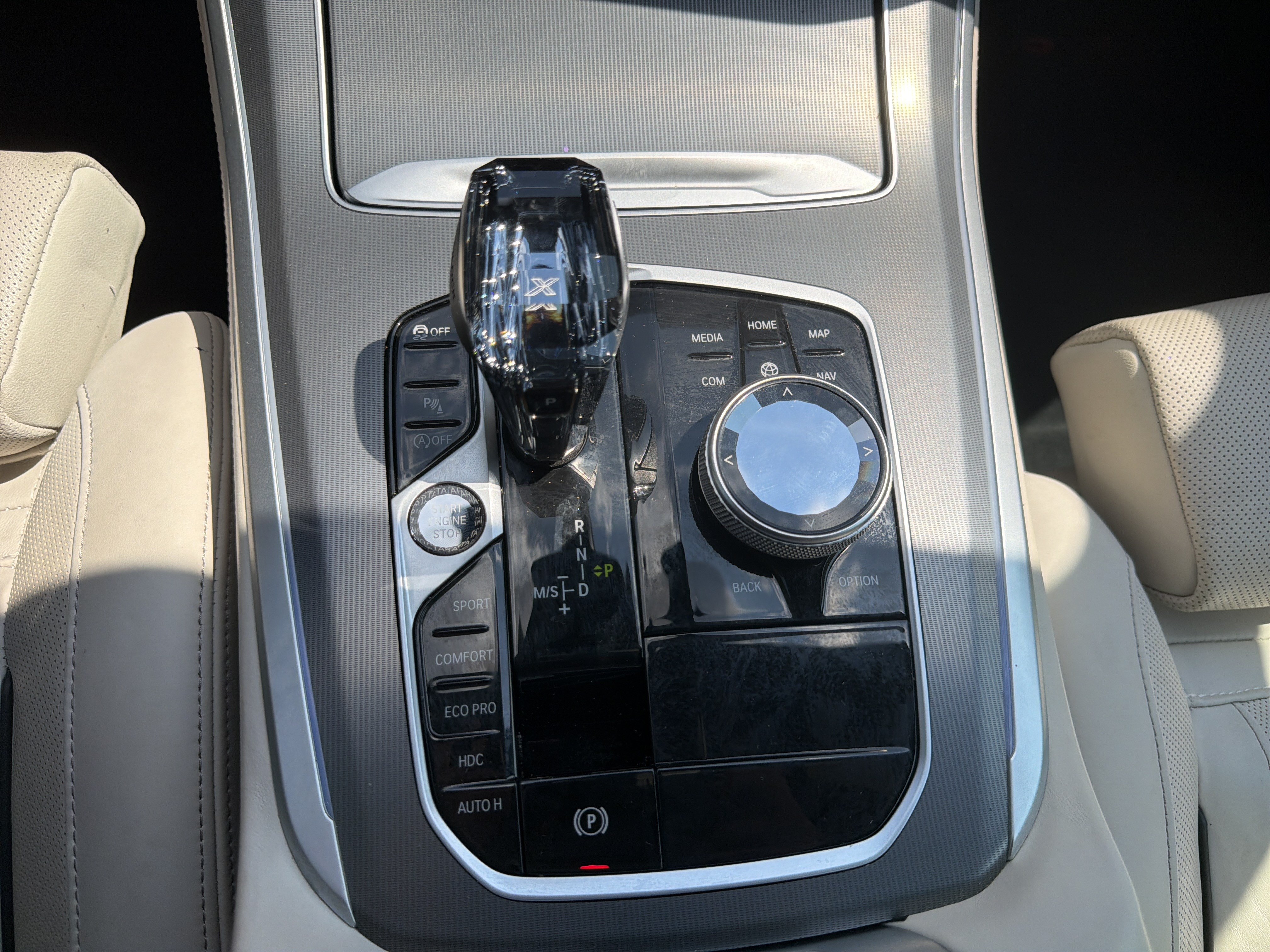 Used 2022 BMW X5 M50i w/ Executive Package AWD/4WD image 40