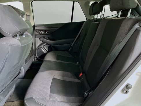 Used 2022 Subaru Outback Premium image 29