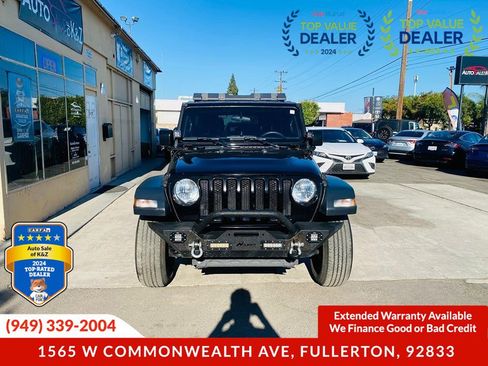 Used 2018 Jeep Wrangler Unlimited Sport image 8