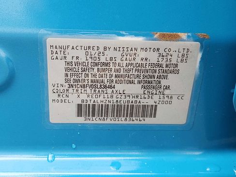 Used 2025 Nissan Versa SR FWD image 25