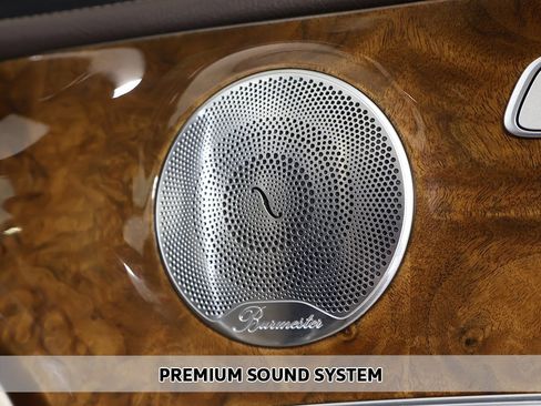 Used 2017 Mercedes-Benz E 300 4MATIC image 5