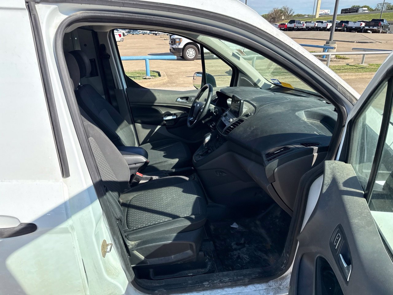 Used 2021 Ford Transit Connect XLT FWD image 13