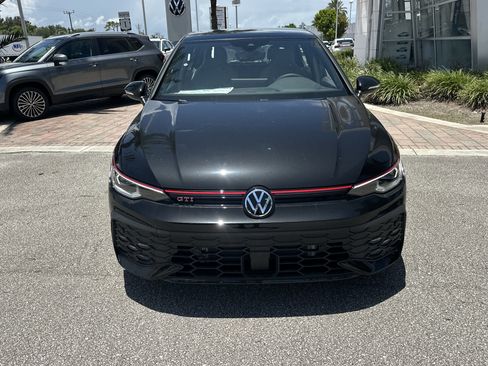 New 2025 Volkswagen GTI SE image 3