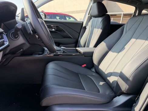 Certified 2025 Acura ADX FWD image 3