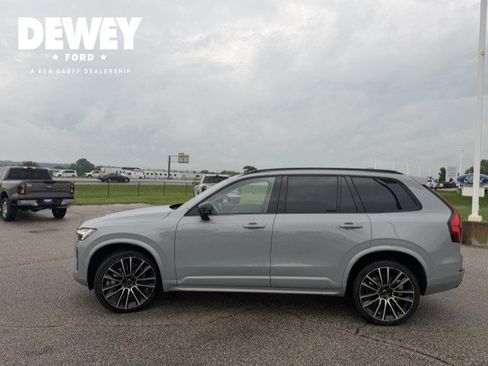 Used 2026 Volvo XC90 B6 Ultra w/ Protection Package Premier AWD/4WD image 5