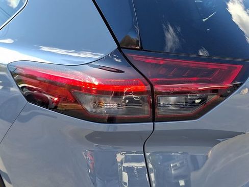 Certified 2023 Nissan Rogue SL w/ SL Premium Package AWD/4WD image 9