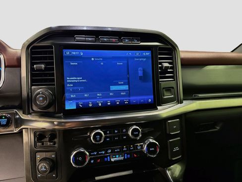 Used 2022 Ford F150 Lariat w/ Equipment Group 502A High AWD/4WD image 15