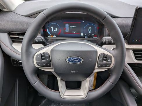 New 2026 Ford Explorer Active image 18