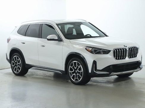 Used 2026 BMW X1 xDrive28i w/ Convenience Package image 11