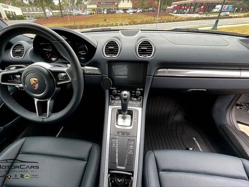 Used 2024 Porsche 718 Cayman image 14