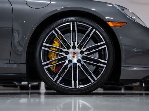 Used 2014 Porsche 911 Turbo S AWD/4WD image 43