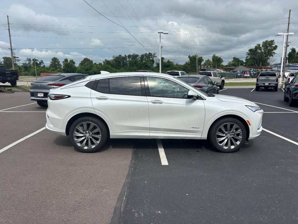 New 2026 Buick Envista Sport Touring FWD image 2