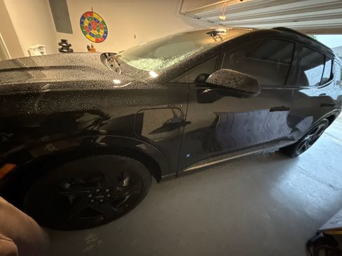 Used 2025 Chevrolet Equinox EV RS w/ Convenience Package II image 4