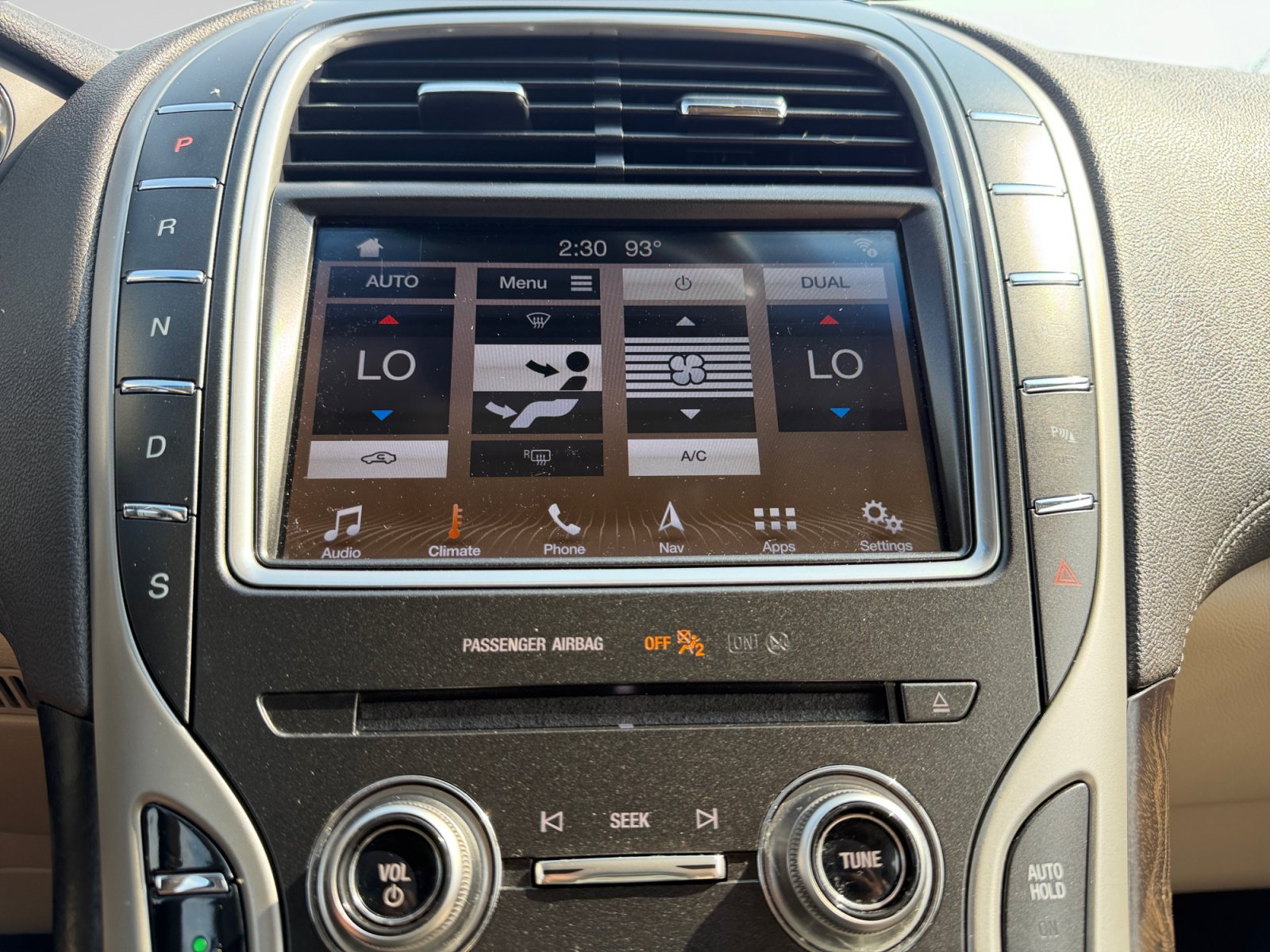 Used 2019 Lincoln Nautilus Reserve FWD image 21