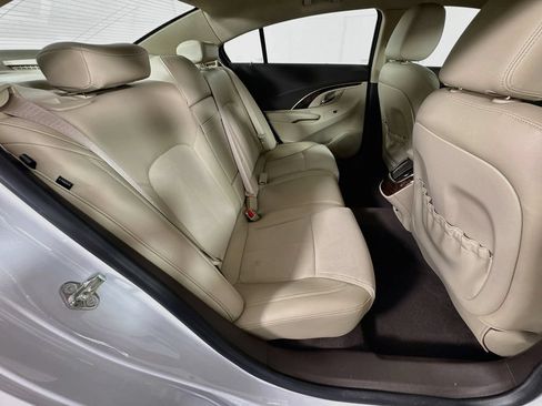 Used 2016 Buick LaCrosse FWD image 32