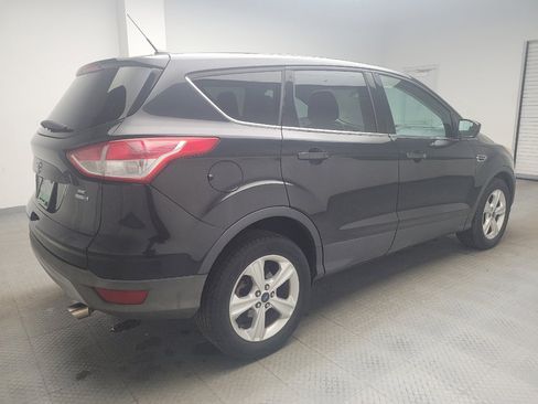 Used 2015 Ford Escape SE image 10