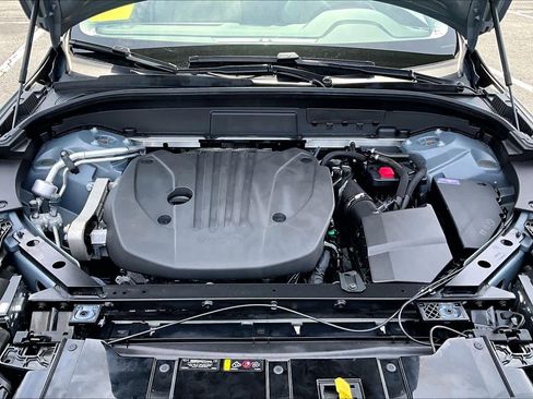 Used 2023 Volvo XC60 B5 Plus w/ Climate Package image 29