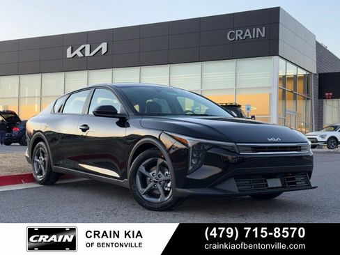 New 2026 Kia K4 FWD image 1