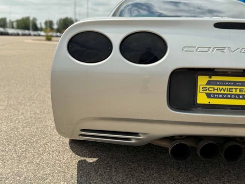 Used 2003 Chevrolet Corvette Z06 w/ Memory Package, 3 Drivers RWD image 8