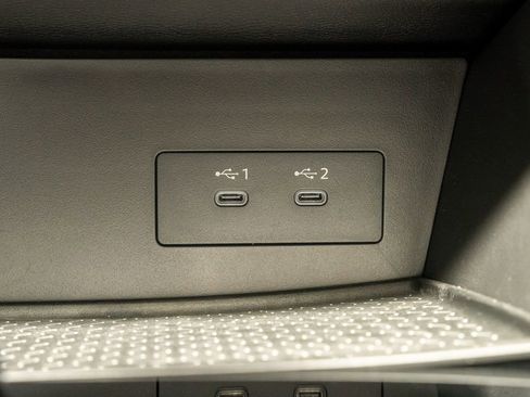 New 2026 Nissan Pathfinder SV image 18