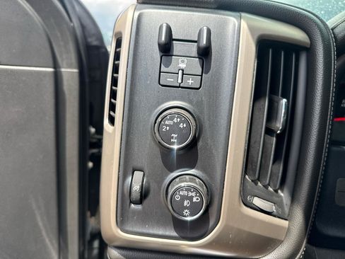 Used 2015 GMC Sierra 1500 Denali w/ Driver Alert Package AWD/4WD image 19