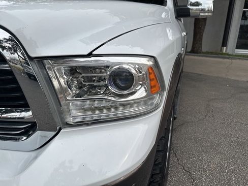 Used 2017 RAM 1500 Laramie Longhorn image 31