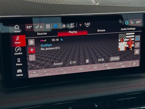 New 2024 Dodge Hornet GT w/ Tech Pack w/o Parking image 15