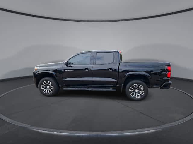 Used 2024 Chevrolet Colorado LT w/ LT Convenience Package III RWD image 5