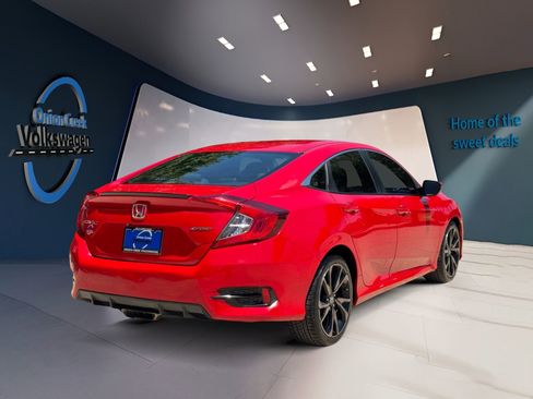 Used 2019 Honda Civic Sport image 4