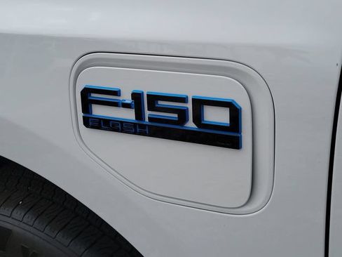 Used 2025 Ford F150 Lightning Flash AWD/4WD image 7