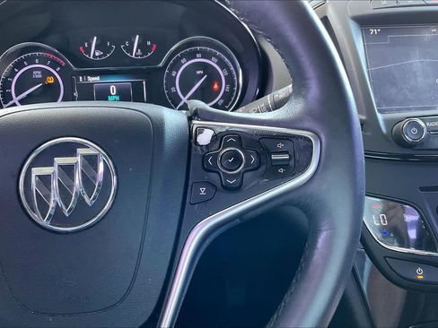 Used 2017 Buick Regal Premium w/ Driver Confidence Package #2 FWD image 23