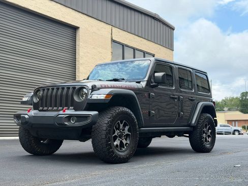 Used 2018 Jeep Wrangler Unlimited Rubicon AWD/4WD image 38