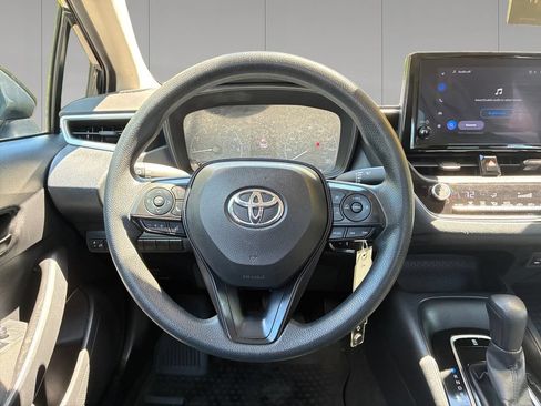 Used 2023 Toyota Corolla LE FWD image 13